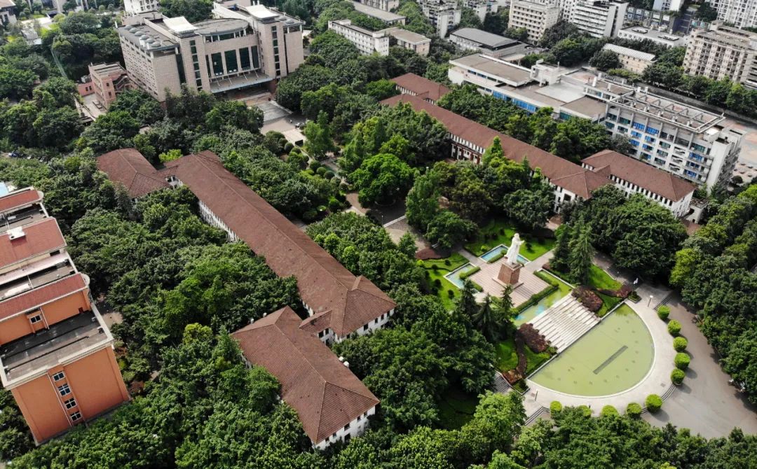 重庆医科大学的三本专业的代码