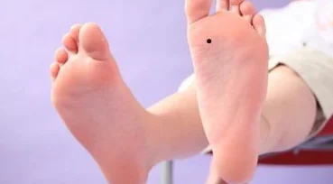 脸痣相图解大全女