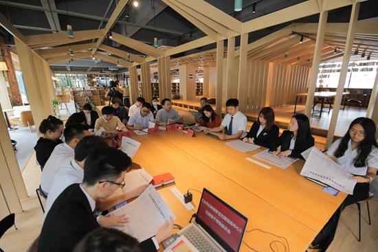 动漫设计学院 青年来信传心声——《习近平与大学生朋友们》系列报道引发强烈反响（四）